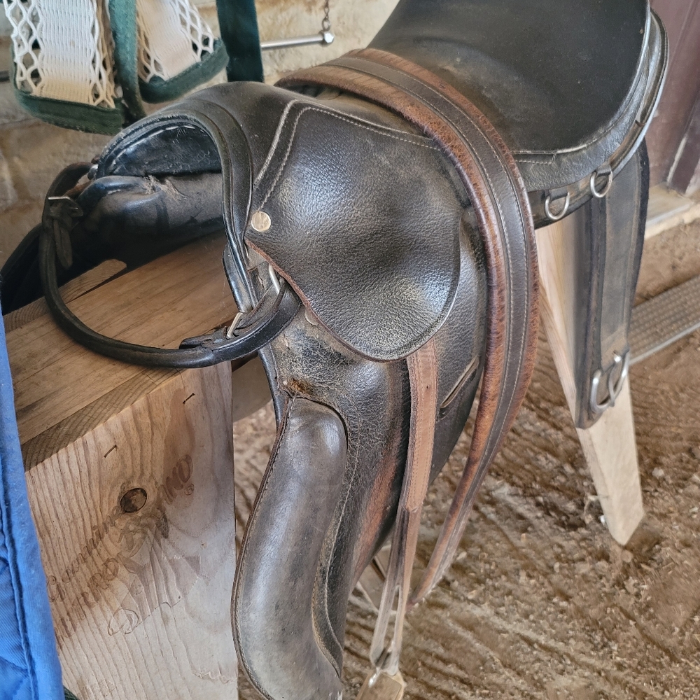USED ENGLISH SADDLE WINETIC - Picture 3 of 3